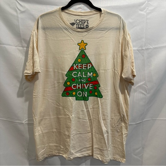 Chive Tees Cream Christmas Tree T-Shirt - Picture 1 of 4